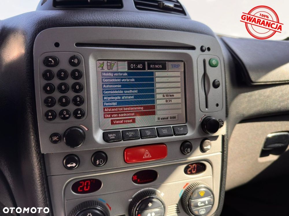 Alfa Romeo 147 - 30