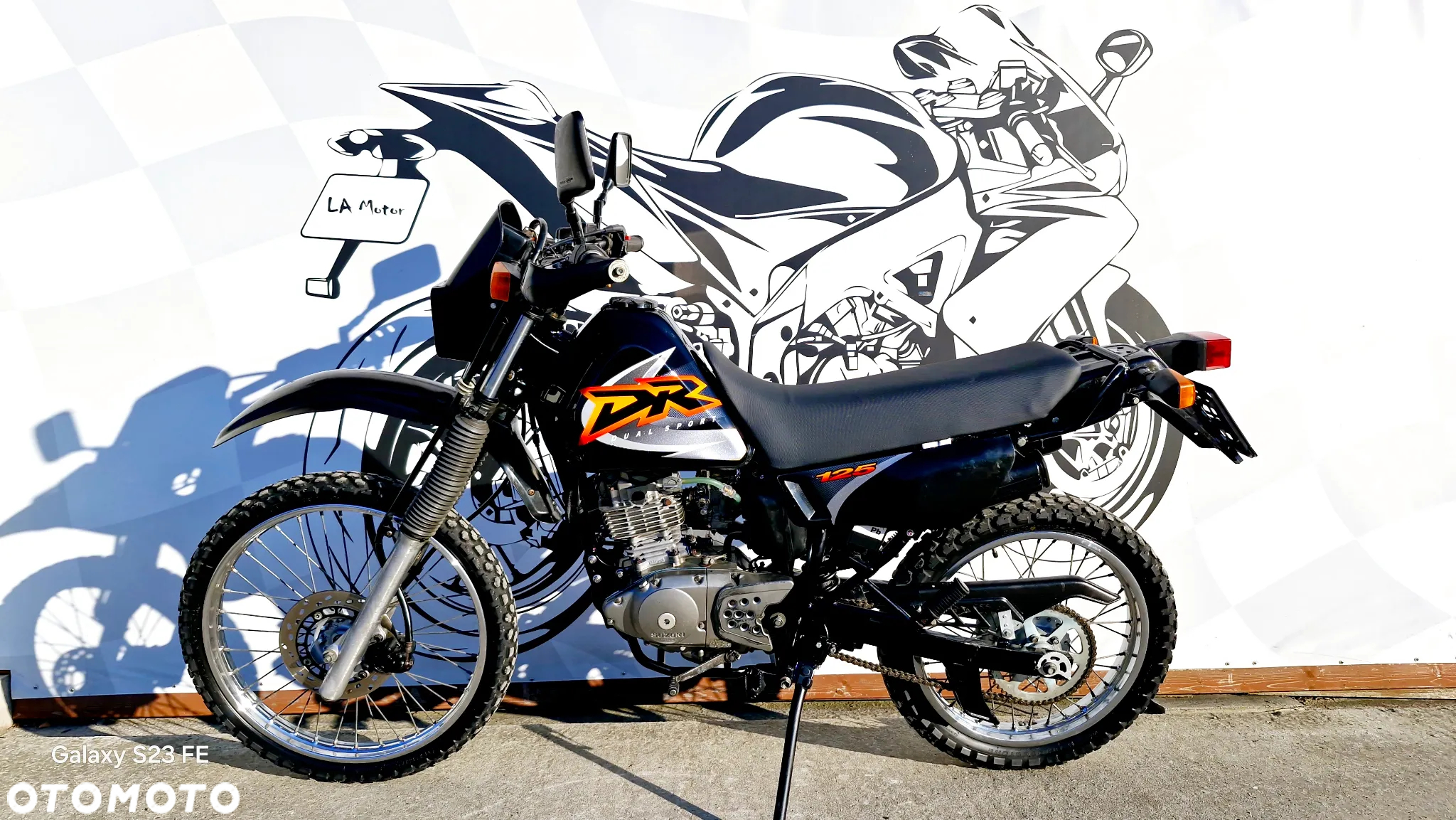 Suzuki DR