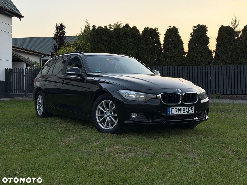 BMW Seria 3 318d - 1