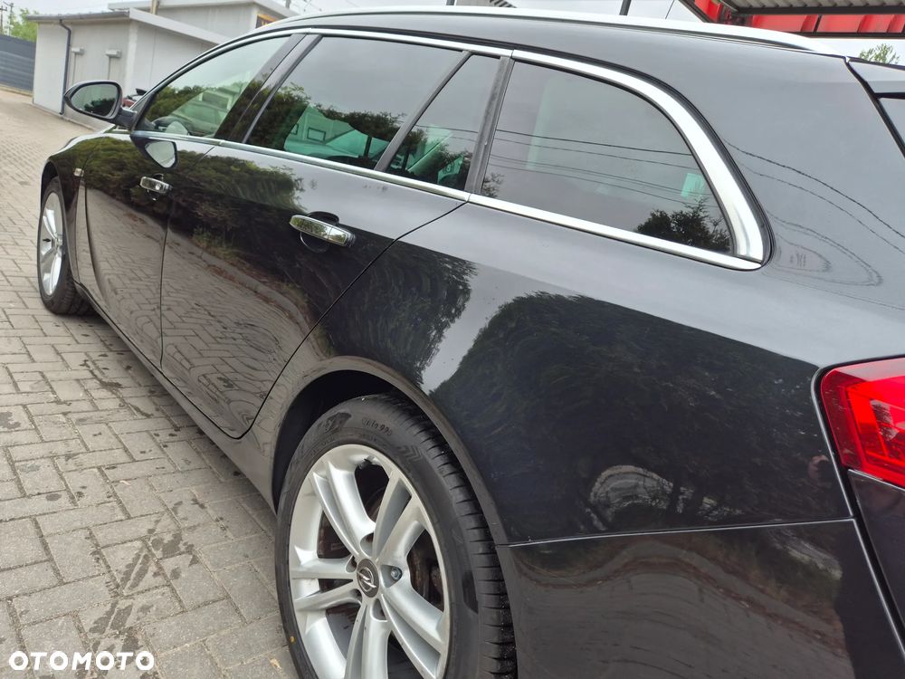 Opel Insignia 1.4 T Cosmo S&S - 23