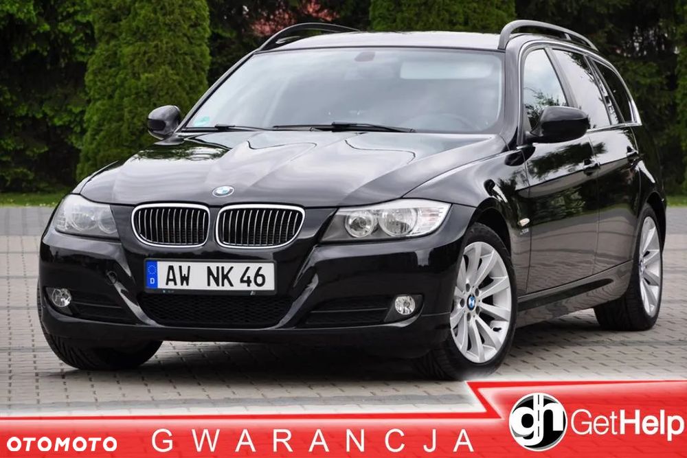 BMW Seria 3 325i xDrive Touring Edition Exclusive