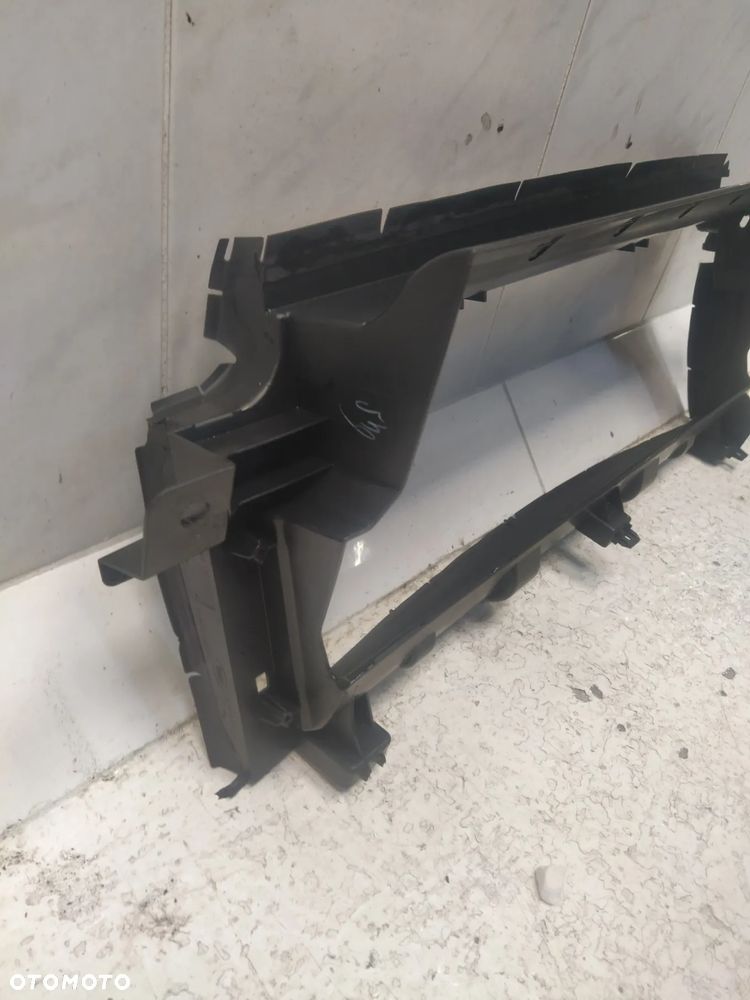 RANGE ROVER VELAR L560 KIEROWNICA KANAŁ PROWADNICA WLOT POWIETRZA PRZÓD PRZEDNI ORYGINAŁ - 5