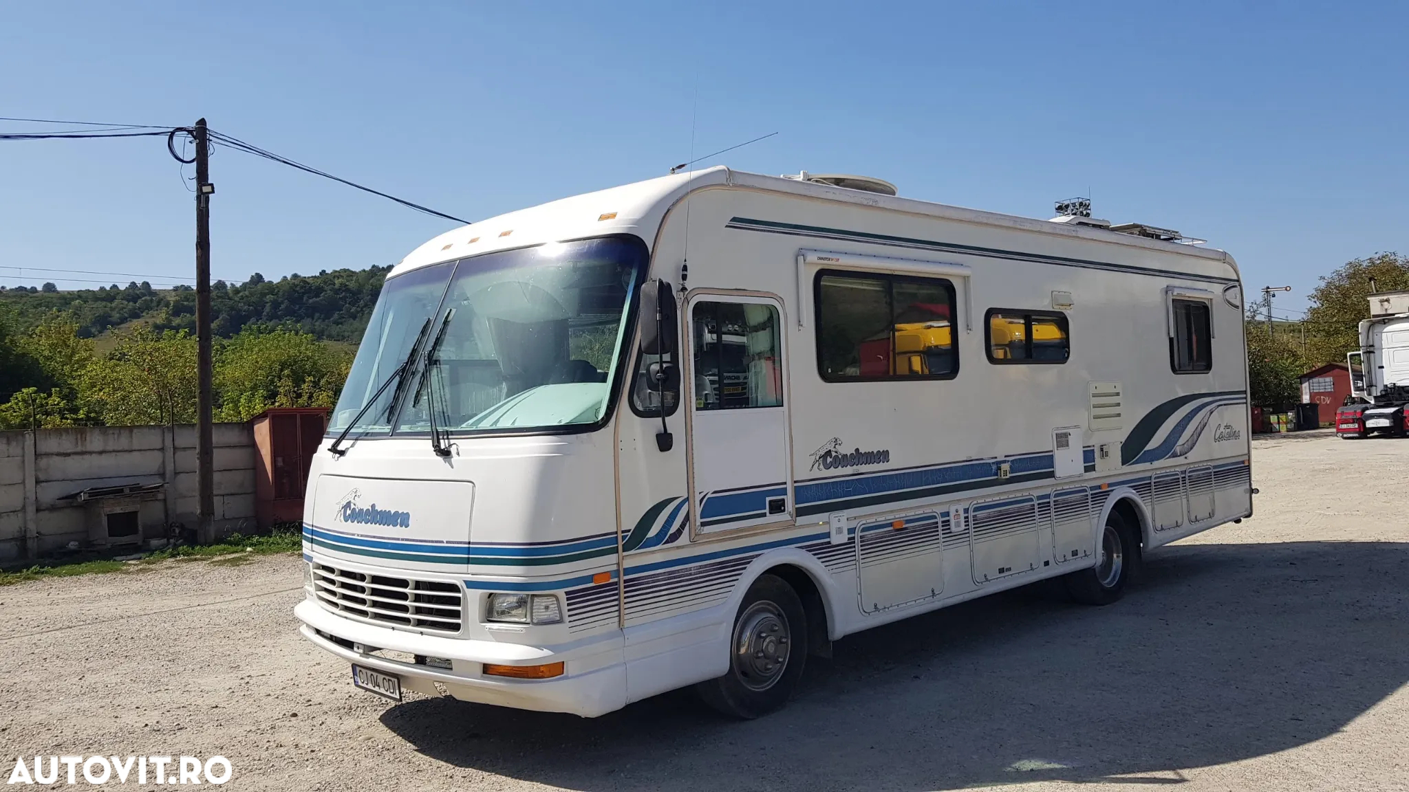 Alta Coachmen Catalina Camper Autorulota - 2