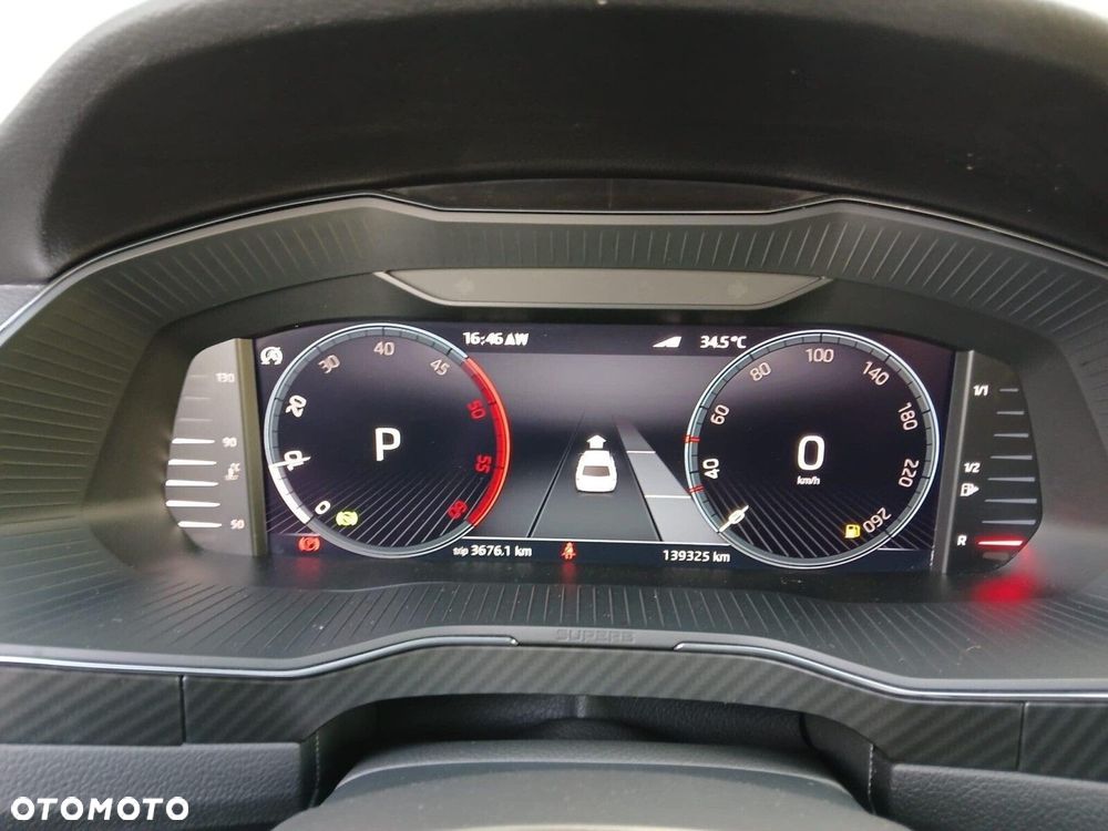 Skoda Superb 2.0 TDI SCR 4x4 Sportline DSG - 15