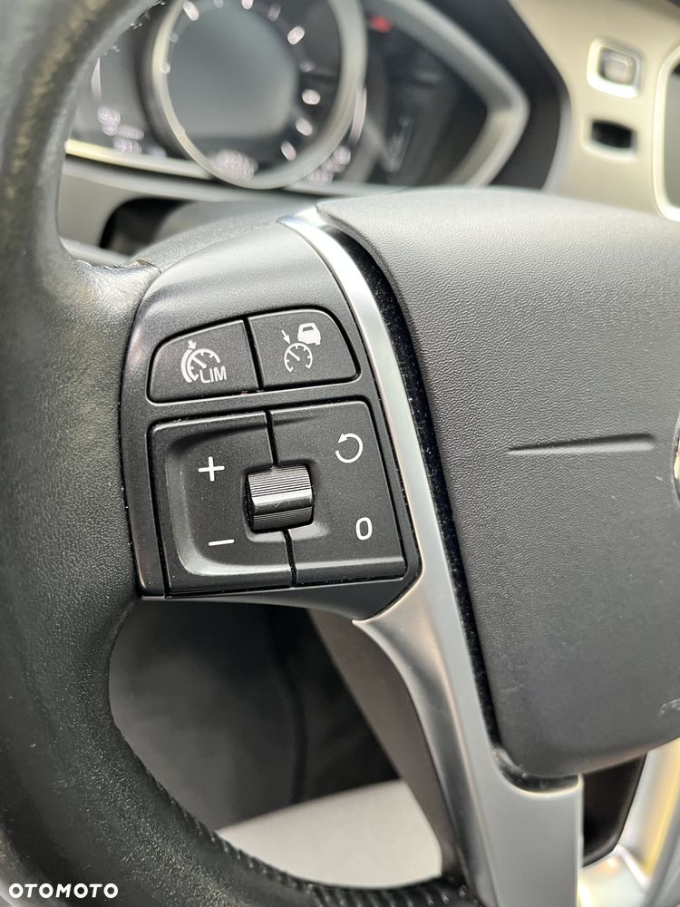 Volvo V40 D2 Drive-E Inscription - 14