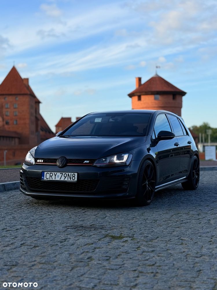 Volkswagen Golf 2.0 TSI BMT GTI Performance DSG - 1