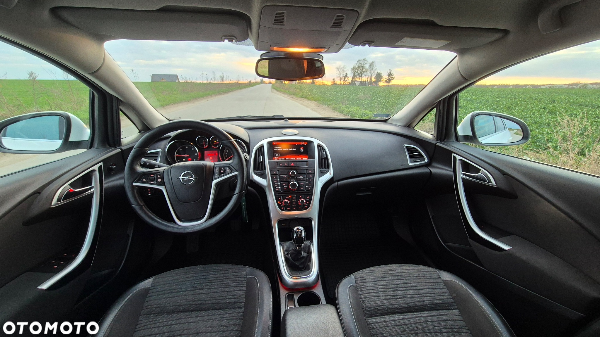 Opel Astra 1.7 CDTI DPF ENERGY - 8