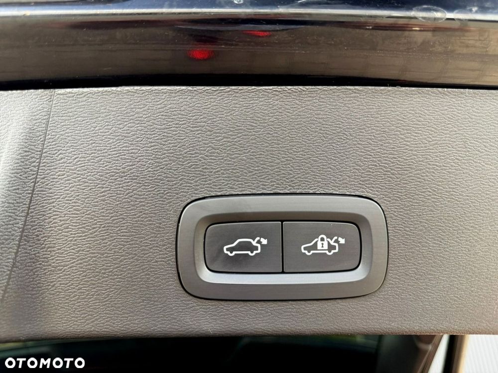 Volvo XC 40 - 27