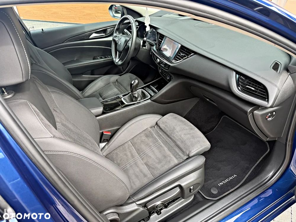 Opel Insignia 2.0 CDTI Business Elegance S&S - 28