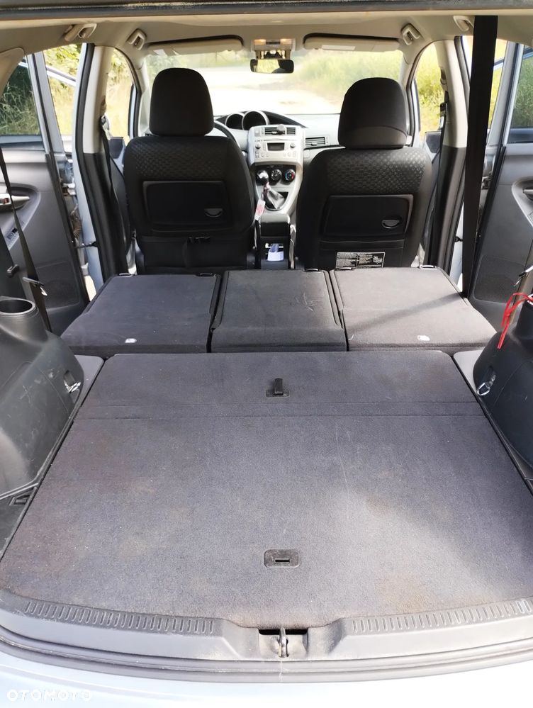 Toyota Verso 2.0 D-4D Sol - 16
