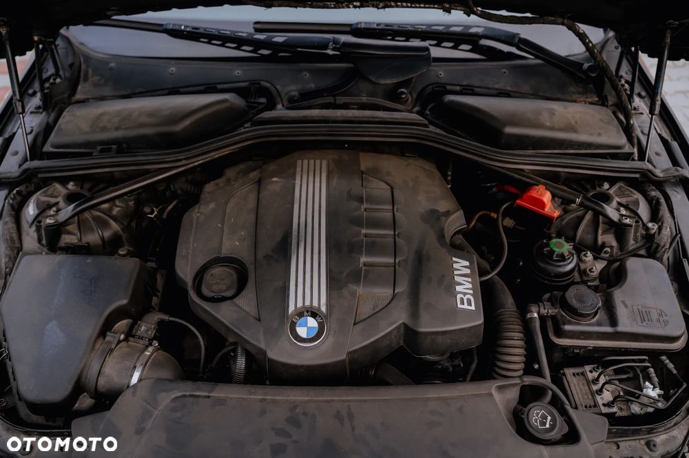 BMW Seria 5 520d - 17