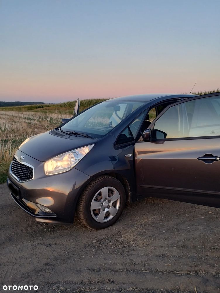 Kia Venga 1.4 L - 8