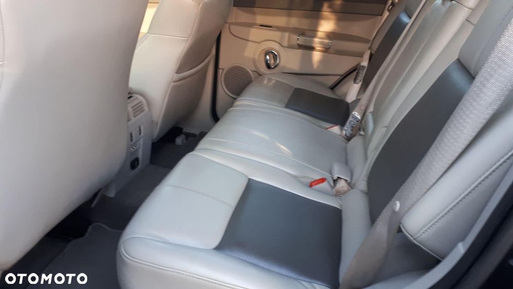 Jeep Commander 5.7 V8 HEMI Automatik Limited - 19