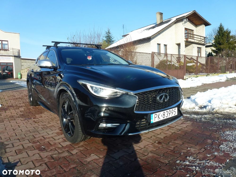 Infiniti Q30 1.5d Premium - 3