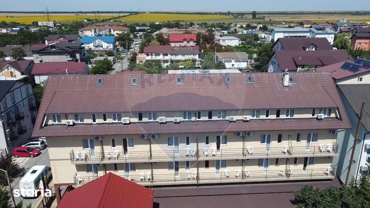 Hotel / Pensiune cu 43 camere de vânzare în Costinesti - Imagine principală: 2/20