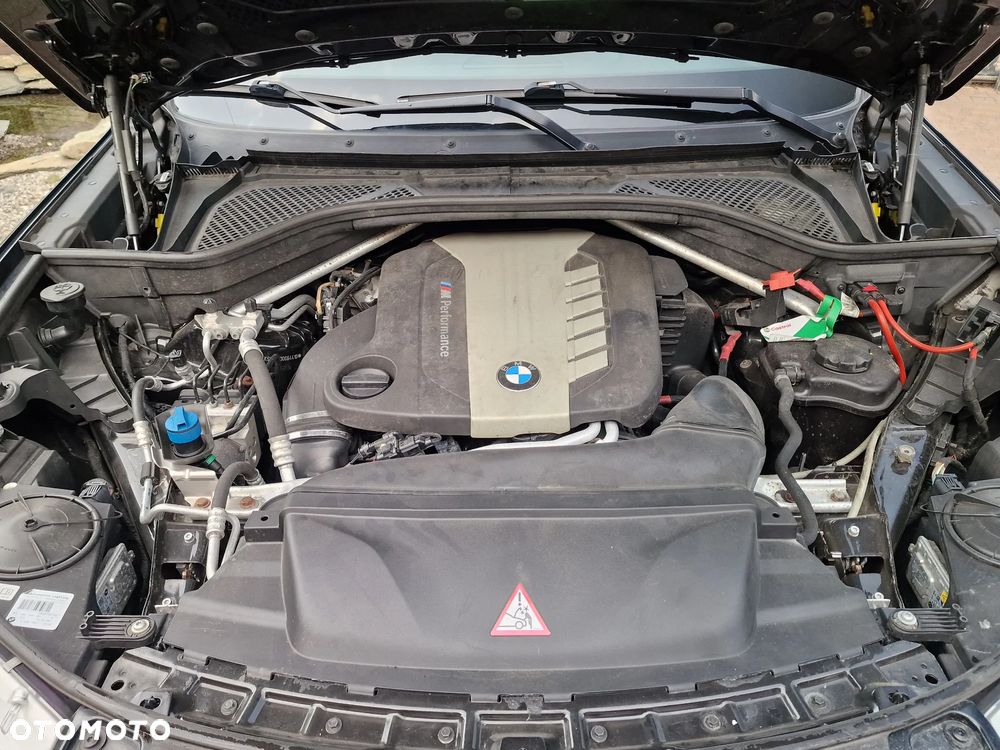 BMW X5 M M50d - 14
