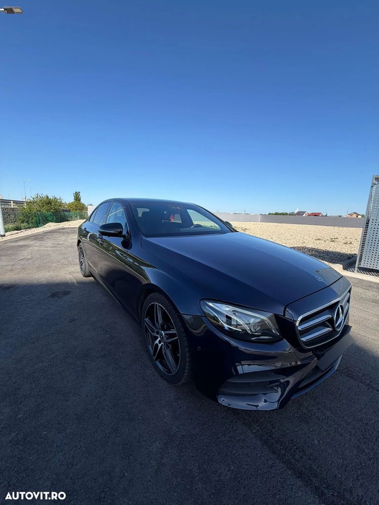 Mercedes-Benz E 220 d 4Matic 9G-TRONIC AMG Line - 2