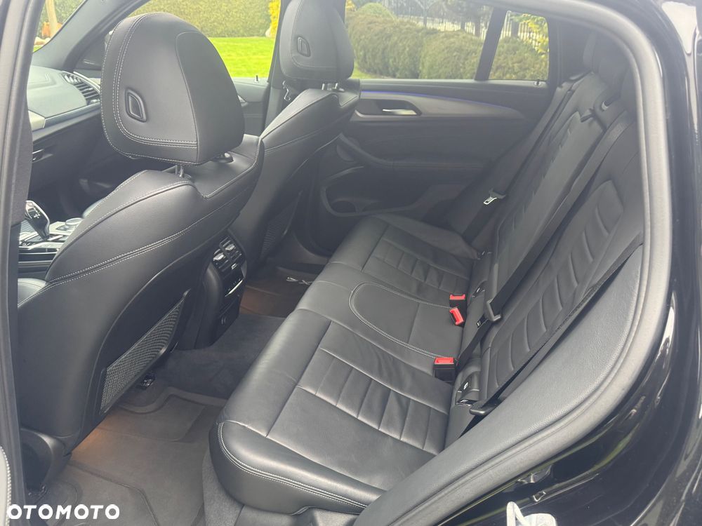 BMW X4 - 29