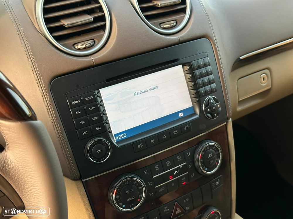 Mercedes-Benz GL 320 CDI 4Matic 7G-TRONIC - 29