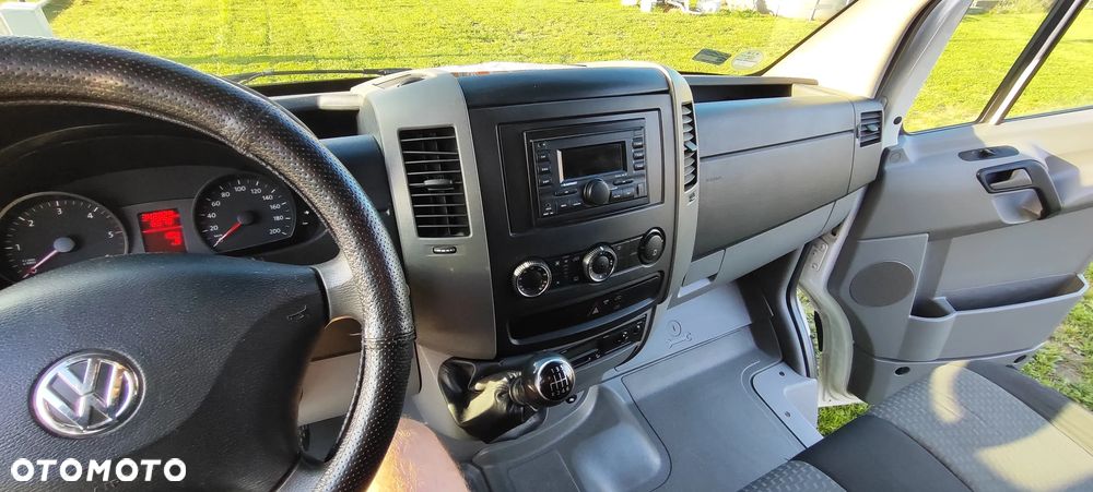 Volkswagen Crafter - 14