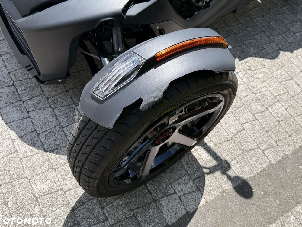 Can-Am Ryker - 9