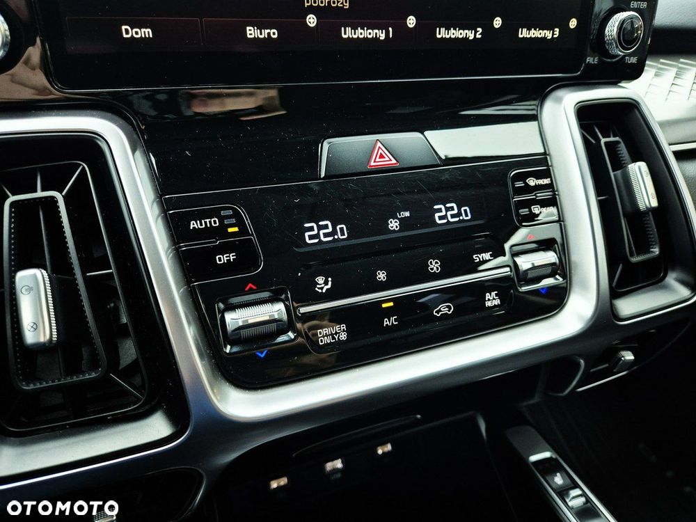 Kia Sorento 1.6 T-GDI HEV L 7os - 26