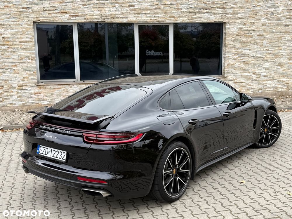 Porsche Panamera 4 GPF Executive - 13