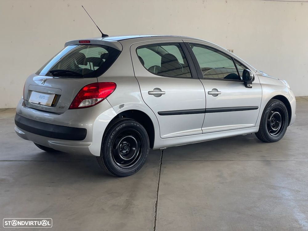 Peugeot 207 1.4 16V Active - 5