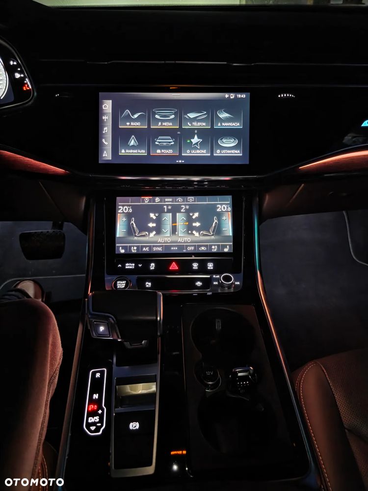 Audi Q8 SUV TFSI quattro 250 kW tiptronic - 19