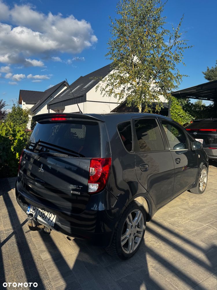 Mitsubishi Colt 1.5 Invite - 4
