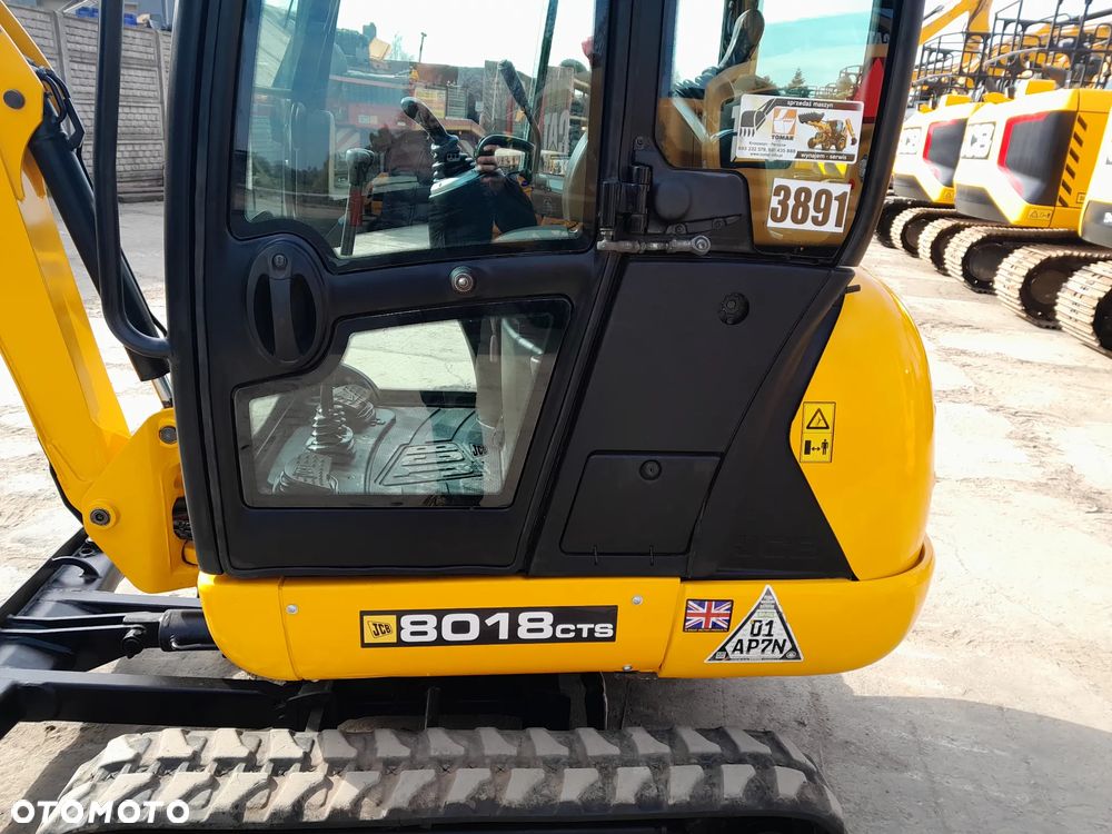 JCB 8018 - 15