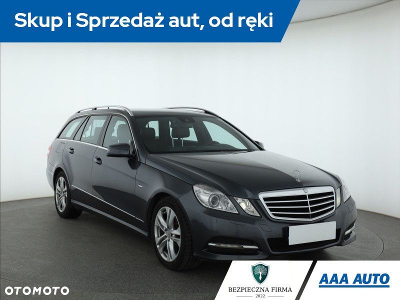 Mercedes-Benz Klasa E - 3