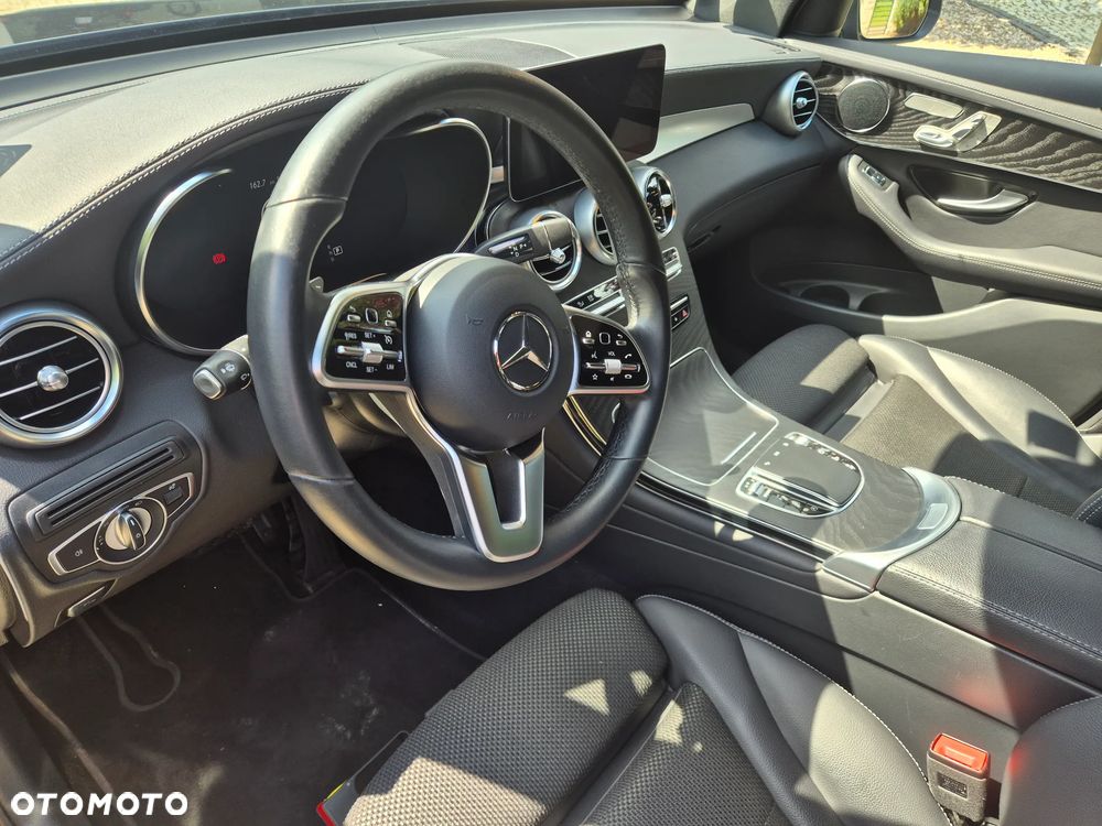 Mercedes-Benz GLC 200 d 4-Matic Business Edition - 6