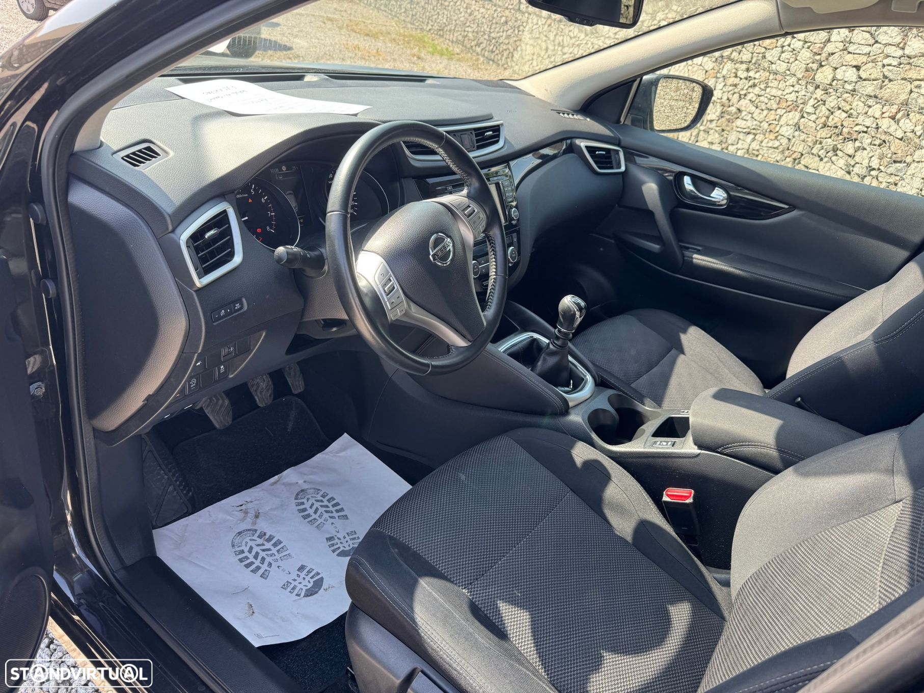 Nissan Qashqai 1.2 DIG-T N-Connecta 18 - 8