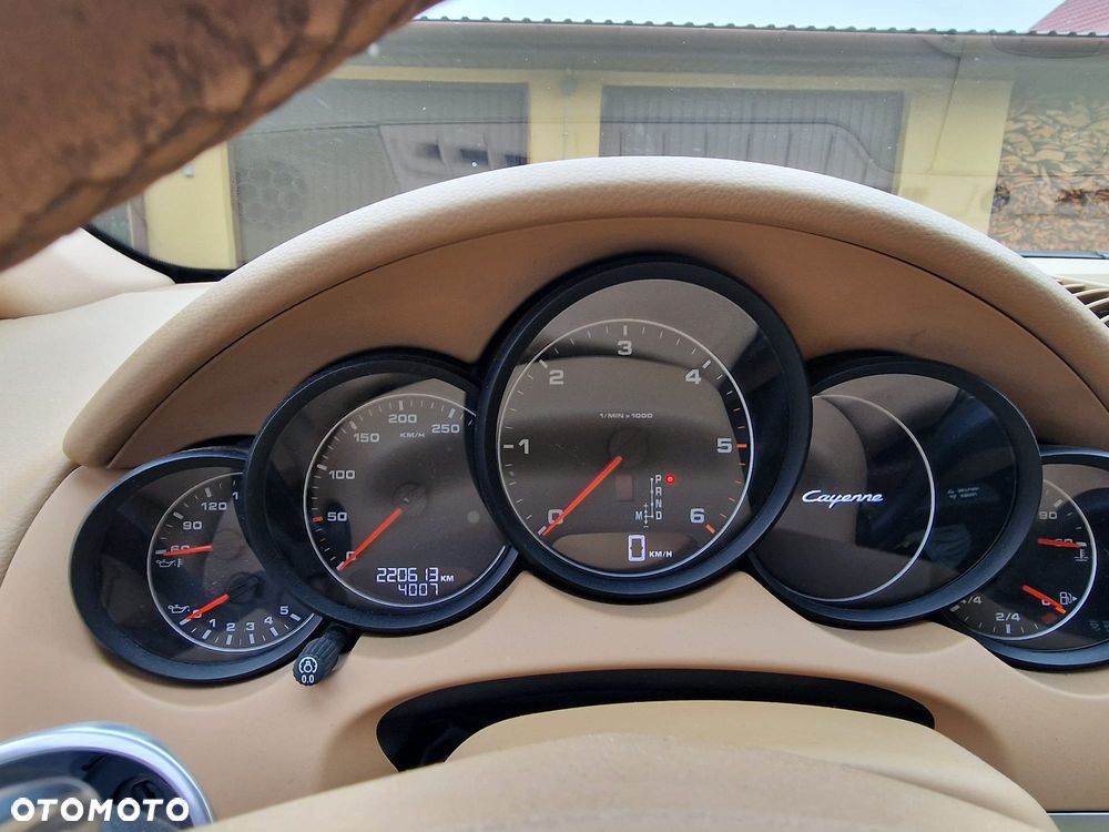Porsche Cayenne Tiptronic S - 7