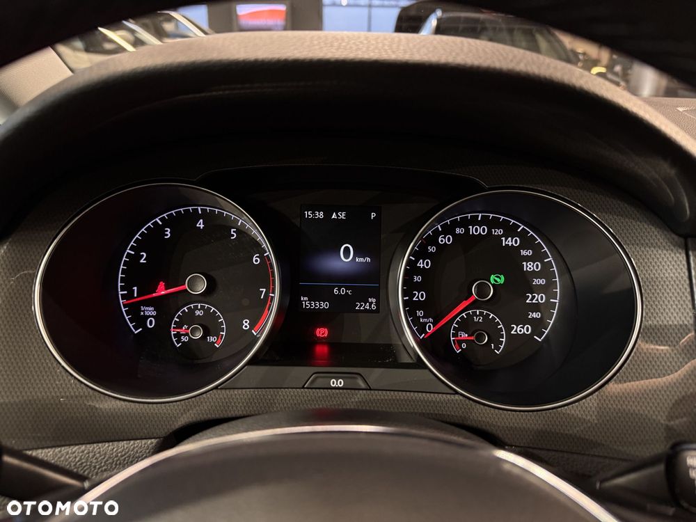 Volkswagen Golf Sportsvan - 22