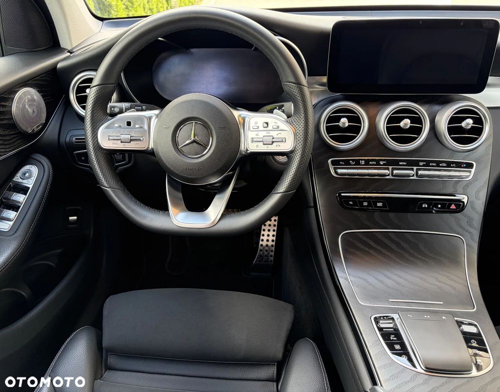 Mercedes-Benz GLC - 14