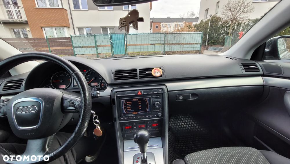 Audi A4 Avant - 15