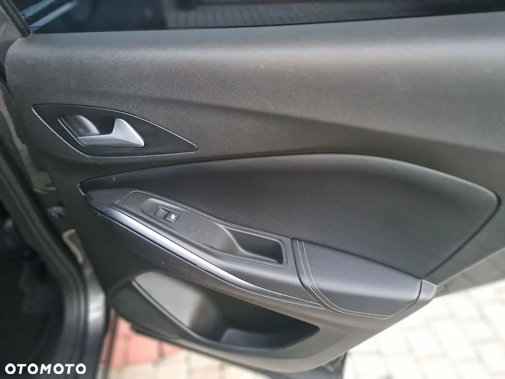 Opel Grandland X 1.2 Start/Stop Elegance - 25