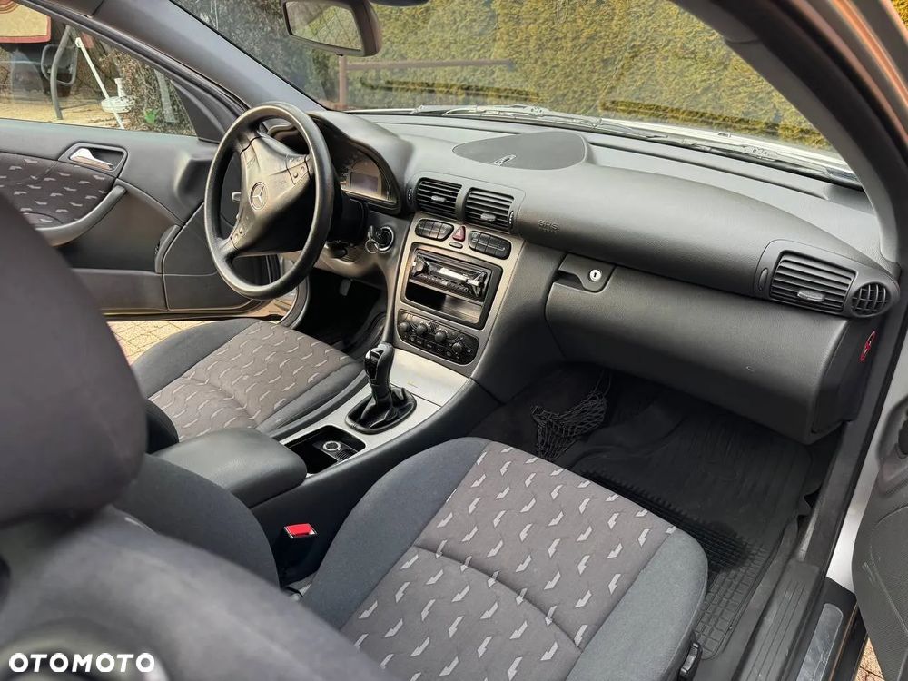 Mercedes-Benz Klasa C 180 Kompressor - 2