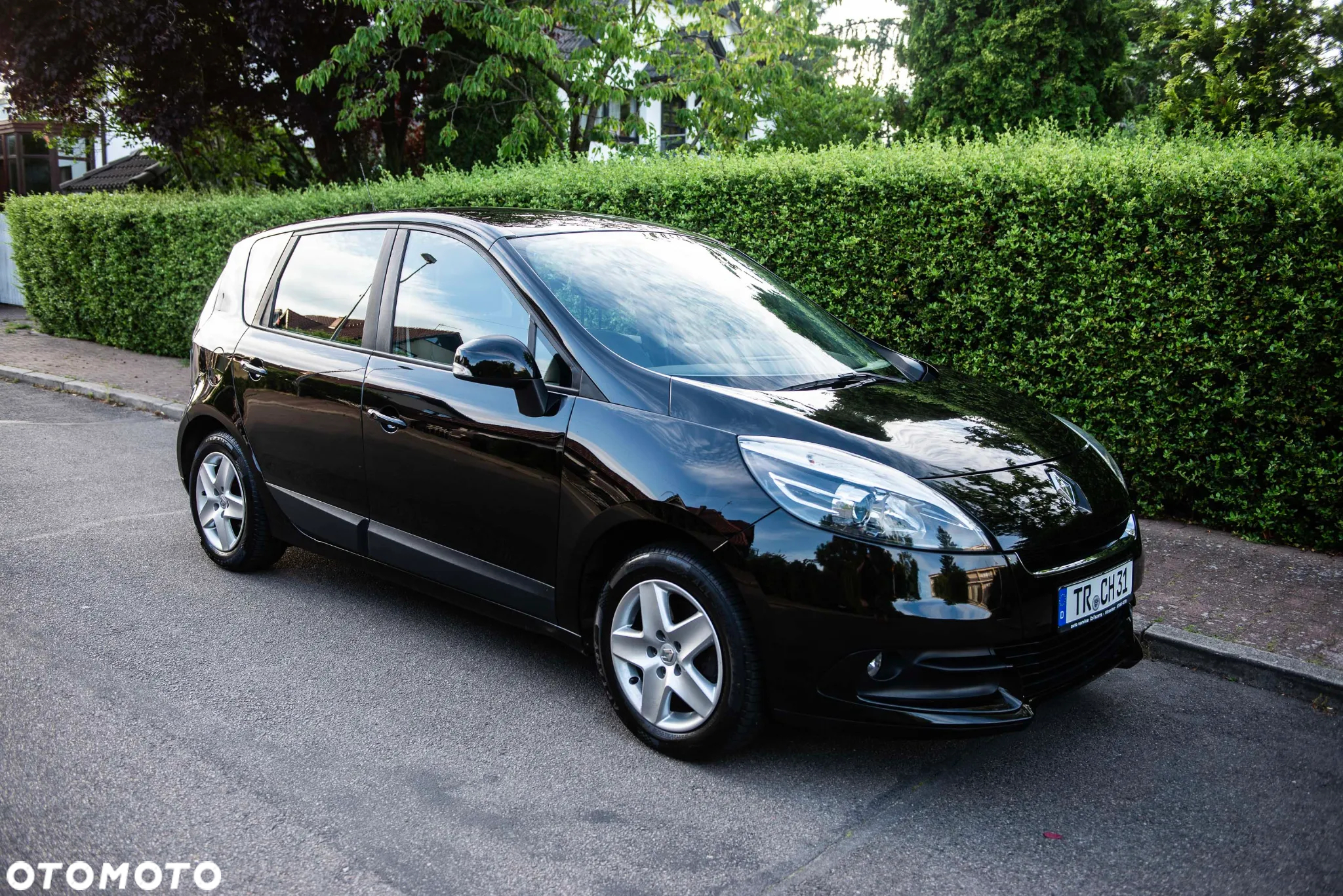 Renault Scenic 1.6 16V 110 Dynamique - 11