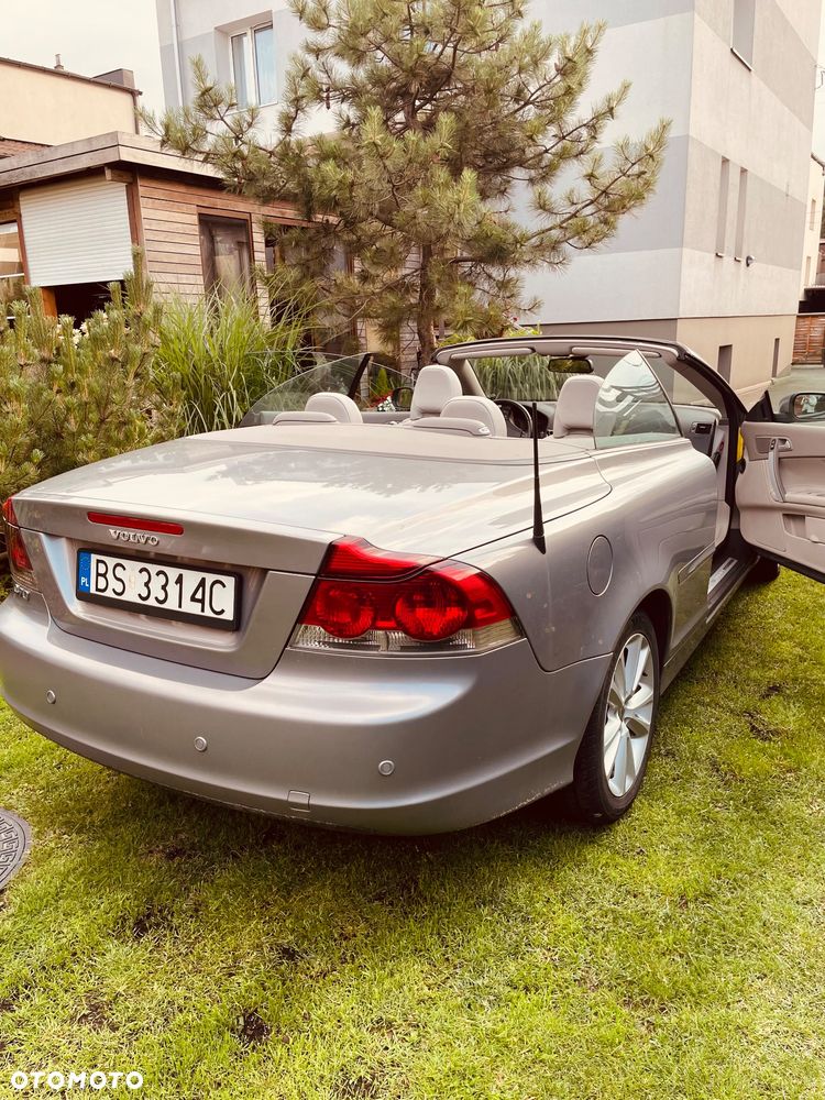Volvo C70 2.0D Summum - 8