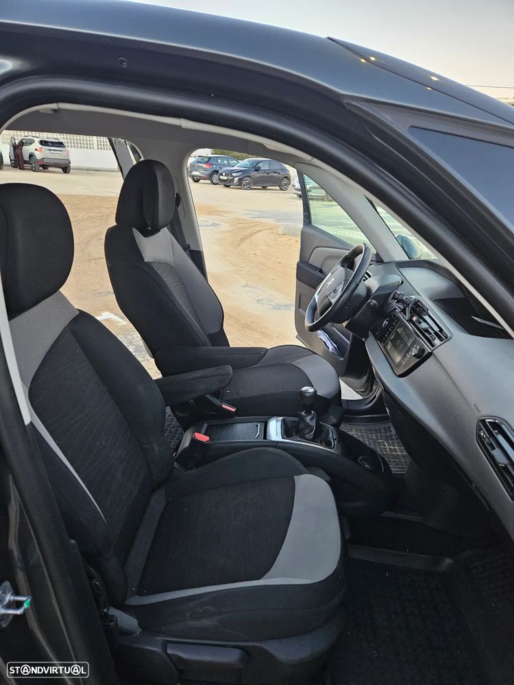 Citroën C4 Grand Picasso 1.6 HDi Seduction - 11