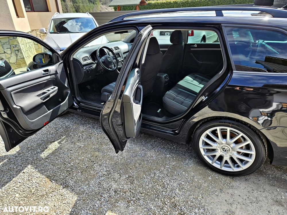 Volkswagen Golf 2.0 TDI DPF MATCH - 19