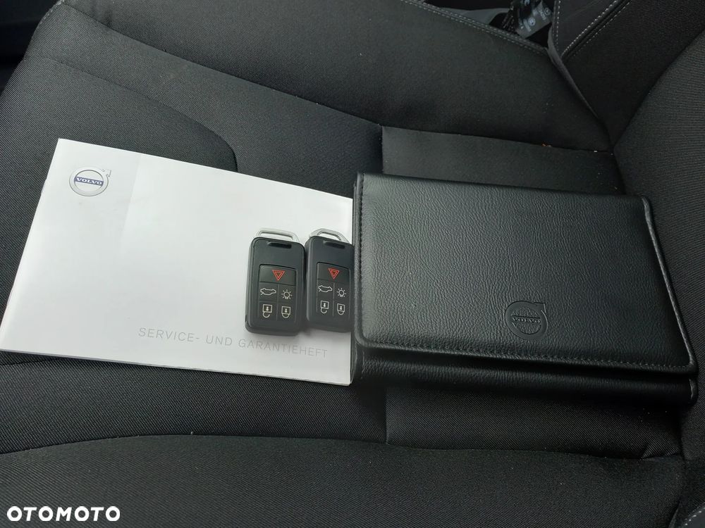 Volvo V60 D4 Linje Svart - 27