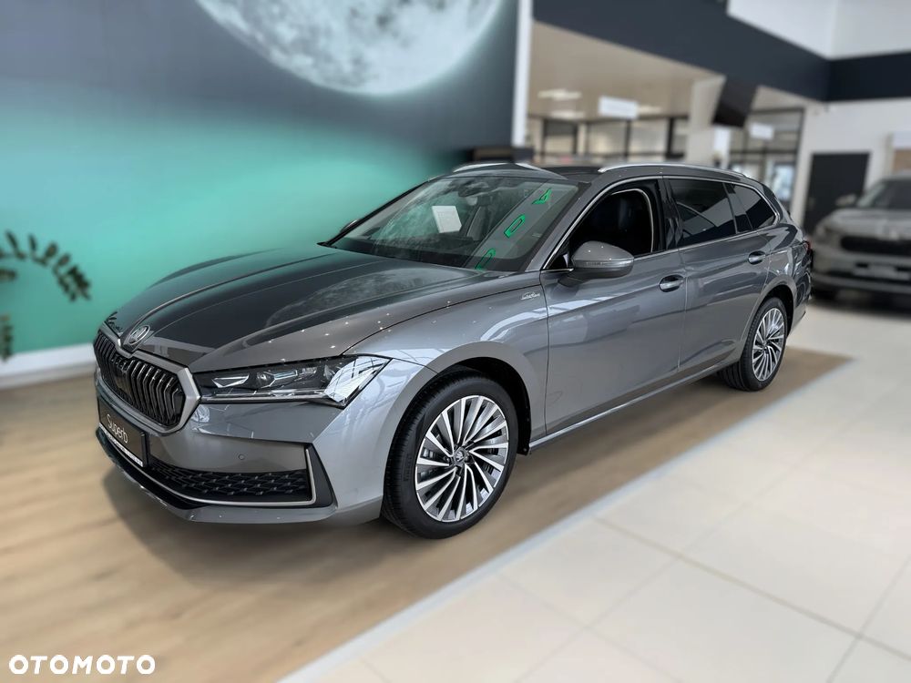 Skoda Superb 2.0 TDI SCR 4x4 L&K DSG - 1