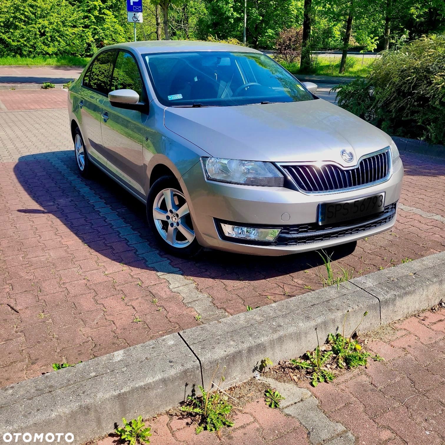 Skoda RAPID 1.2 TSI Active - 1
