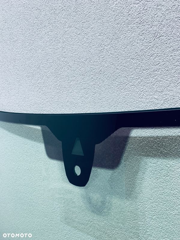 Szyba czołowa VW TOUAREG III 2018- AKUSTYKA+KAMERA + SENSOR+ORYGINAŁ - 2