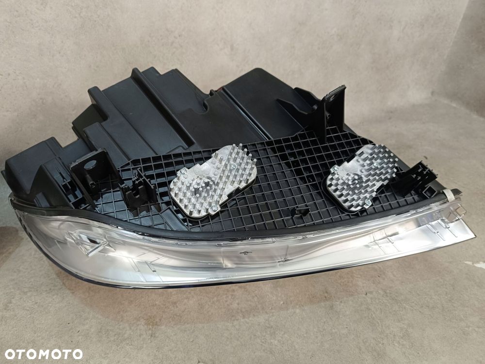 BMW X5 F15 LAMPA LEWA PRAWA BIXENON NIESKRĘTNY - 9