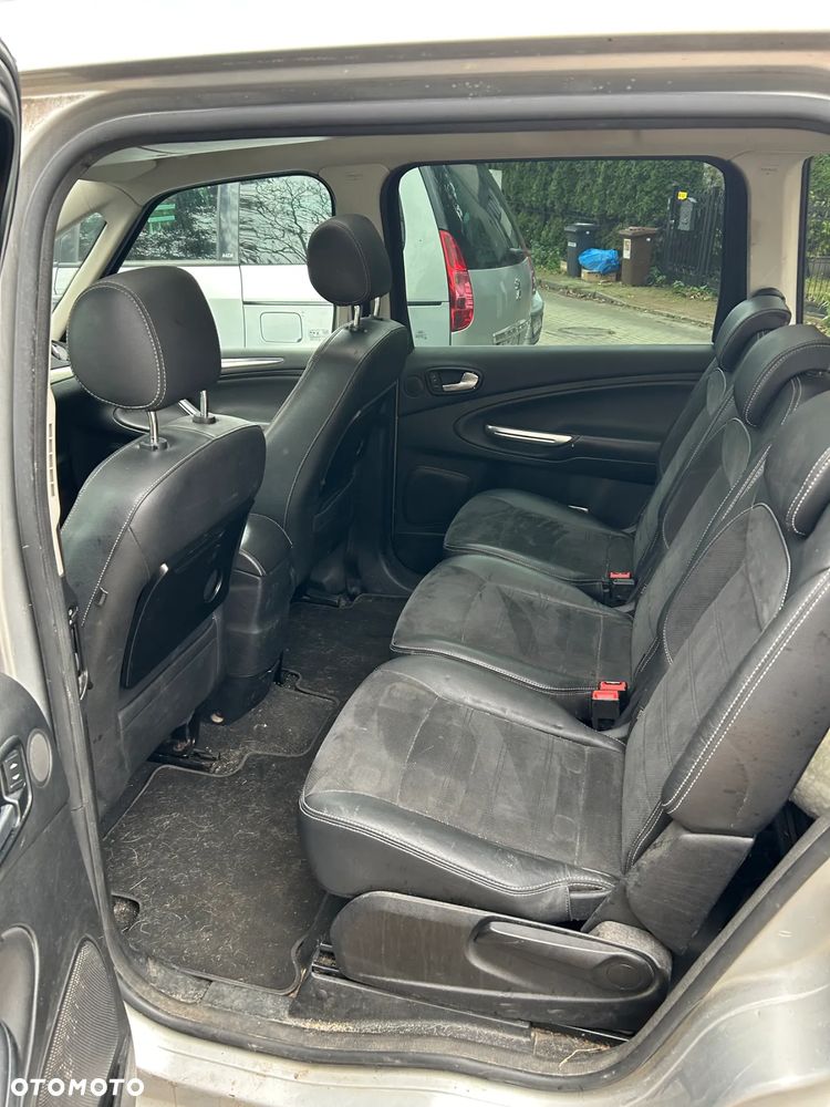 Ford Galaxy 2.0 TDCi Titanium - 10